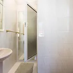 Sunset Two Bedroom 아파트 *